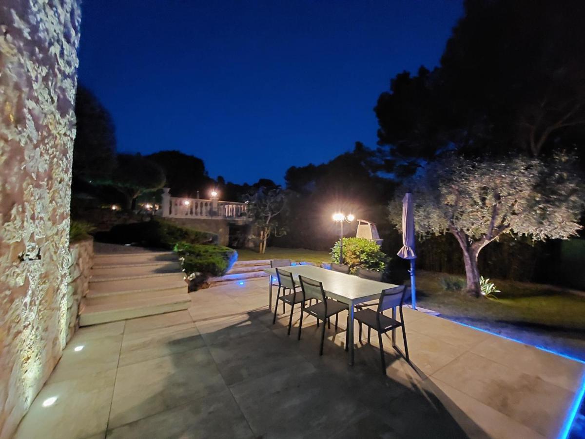 Gite Les Pins Climatise Piscine Chauffee Jardin Peymeinade Dış mekan fotoğraf