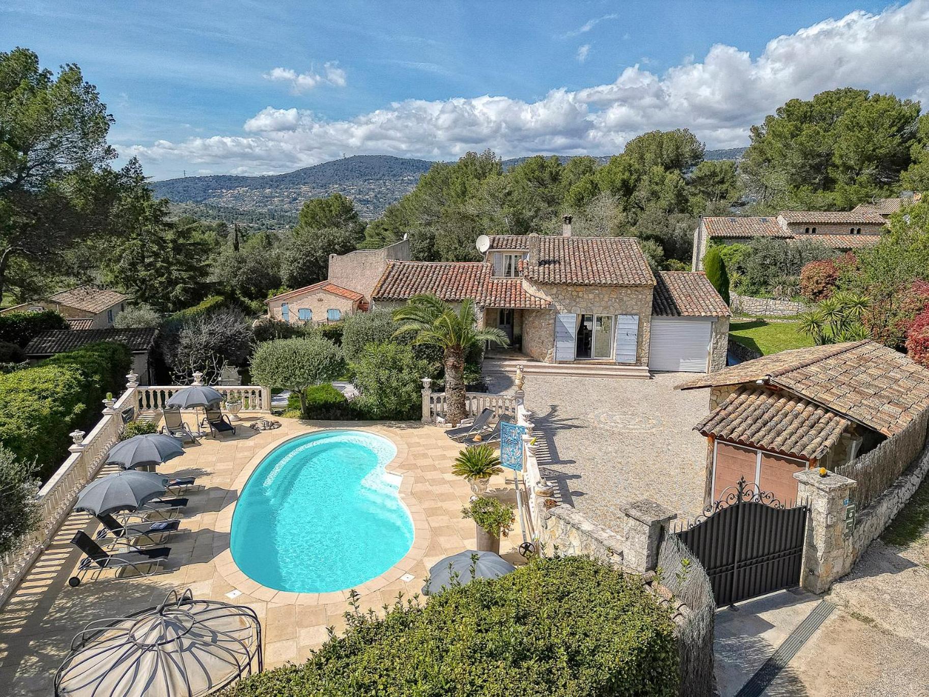 Gite Les Pins Climatise Piscine Chauffee Jardin Peymeinade Dış mekan fotoğraf